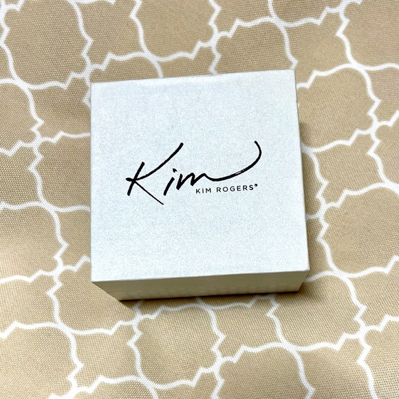 Kim Rogers Bracelet Boxed - Picture 2 of 8